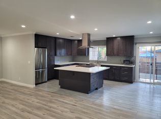 5939 Vanalden Ave, Tarzana, CA 91356