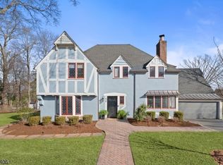 528 Melrose Pl, Place, NJ 07079