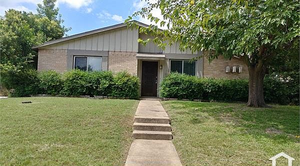 1st image of 503 Dean Ct