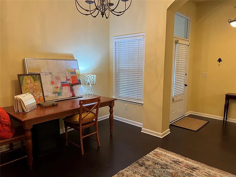 9713 Silver Bell Ct — Photo 6