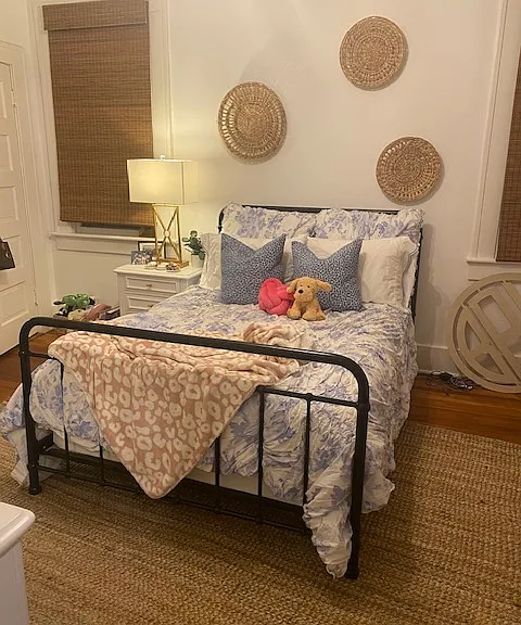 2nd bedroom with closet and (3) windows. Recessed lighting and ceiling fan.
