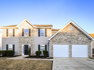 6657 Delaware Bnd, Fairburn, GA 30213