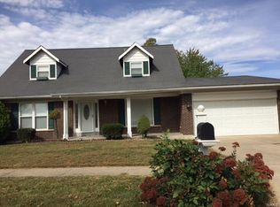 14531 Arpent Ln, Florissant, MO 63034