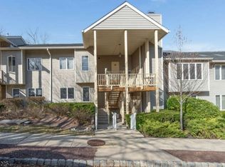 95 Westchester Ter, Annandale, NJ 08801