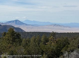 280 Indian Divide Rd, Capitan, NM 88316