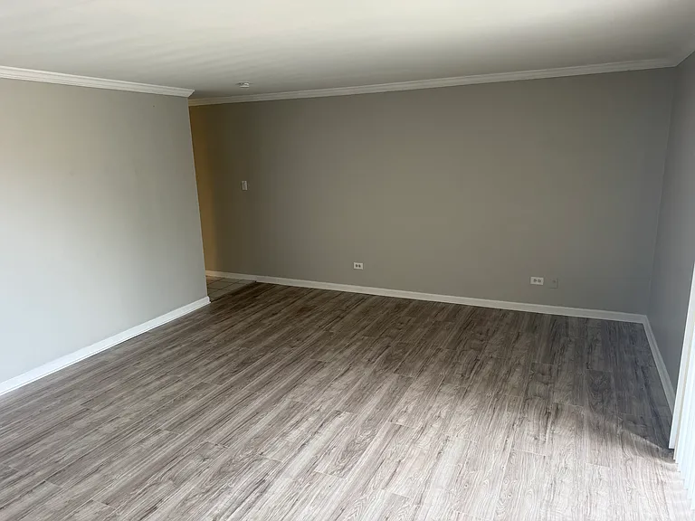 910 Beau Dr #202 — Photo 4