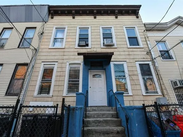 531 28th Street image 1 of 25