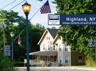 70 Loughran Ln, Esopus, NY 12528