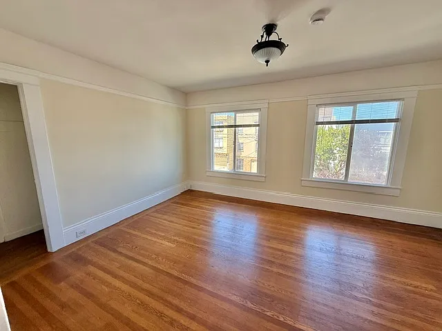 458 21st Ave — Photo 22