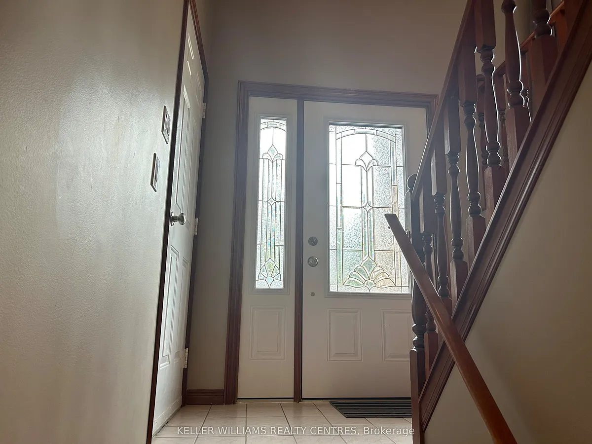 Building Photo - 306 McKellar St
