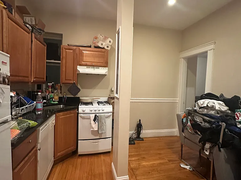 1189 Commonwealth Ave #23 — Photo 2