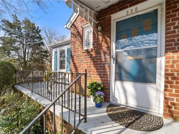 920 Bellview St, Winston Salem, NC 27103