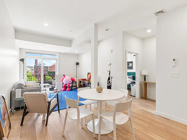 71 Richmond St #4B — Photo 9