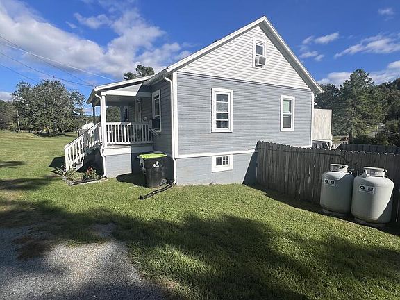 4th image of 17 Old Quaker Rd