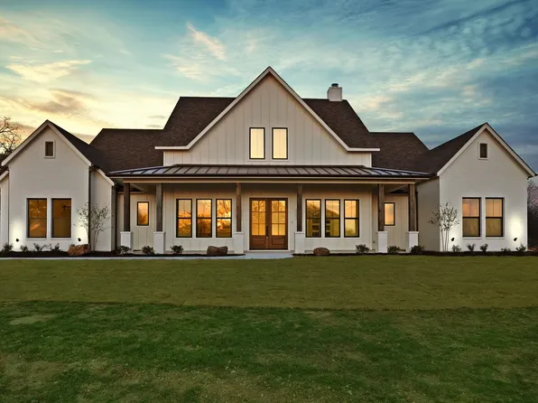 2113 Dicey Rd, Weatherford, TX 76085