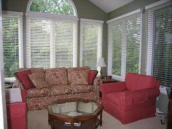 4th image of 2259 Pin Oak Ct NW