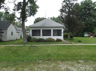 412 2nd St, Anchor, IL 61720