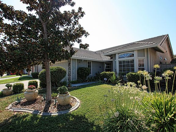 2nd image of 3922 Garmisch Ct