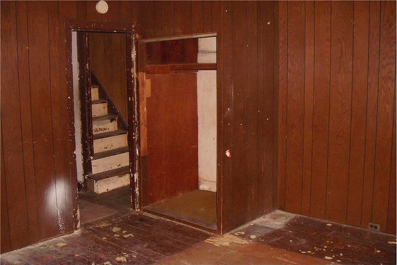 2nd image of 427 Highland Ave