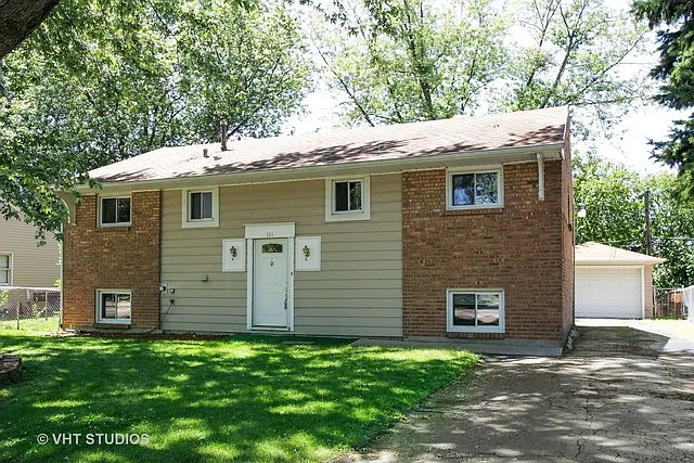 161 Kingston Rd photo 1