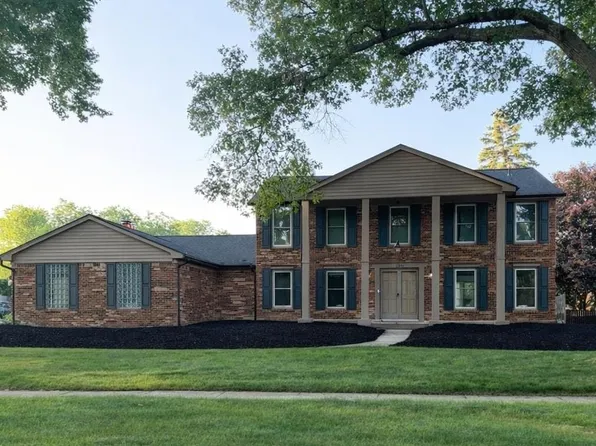 11880 Whispering Oak Ln, Shelby Township, MI 48315