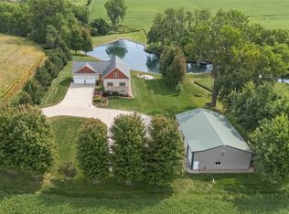 5067 Sutliff Rd NE, Solon, IA 52333