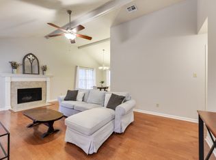 7935 Jefferson Place Blvd, Baton Rouge, LA 70809