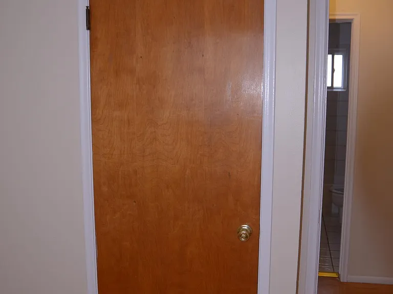 3138 Oakshire Ave — Photo 23
