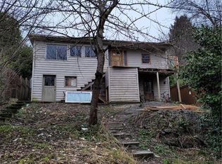 3053 33rd Ave SW, Seattle, WA 98126