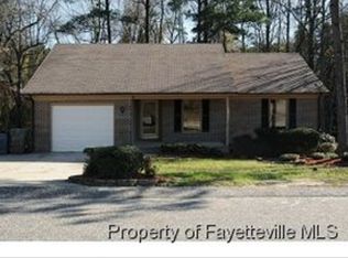 5070 Summer Ridge Rd, Fayetteville, NC 28303