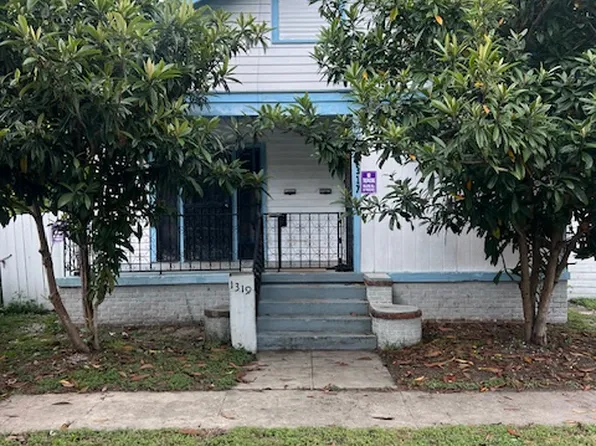 1319 Port St, New Orleans, LA 70117