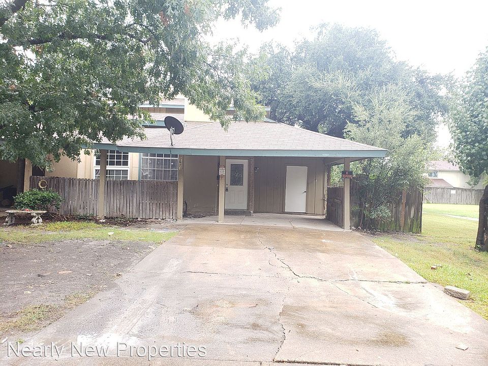 1st image of 2621 San Sabastian Cir