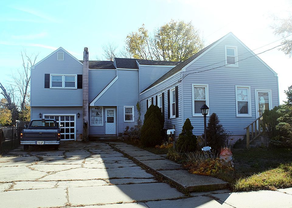1st image of 1242 Florence Ave