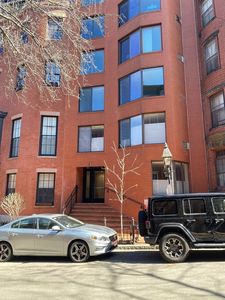 34 Hancock St APT 1D, Boston, MA, 02114