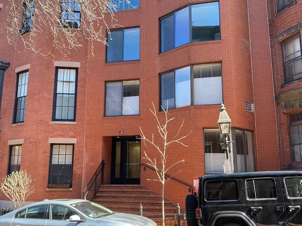 34 Hancock St APT 1D, Boston, MA 02114