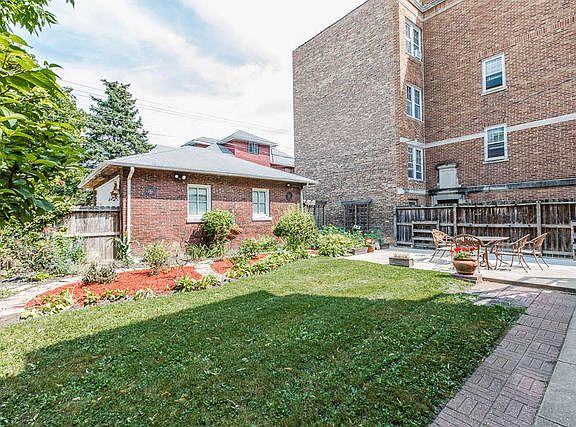 3rd image of 64 Washington Blvd APT 1