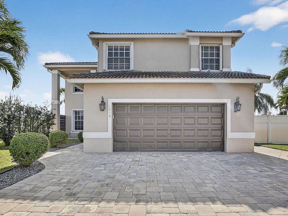 1st image of 1716 NW 166th Avenue