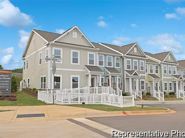 1742 Granby Heights Dr #67, Winston Salem, NC 27103