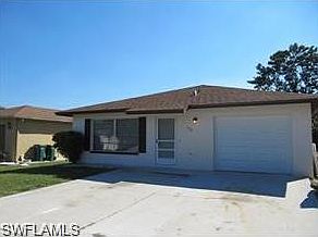 3rd image of 722 107th Ave N