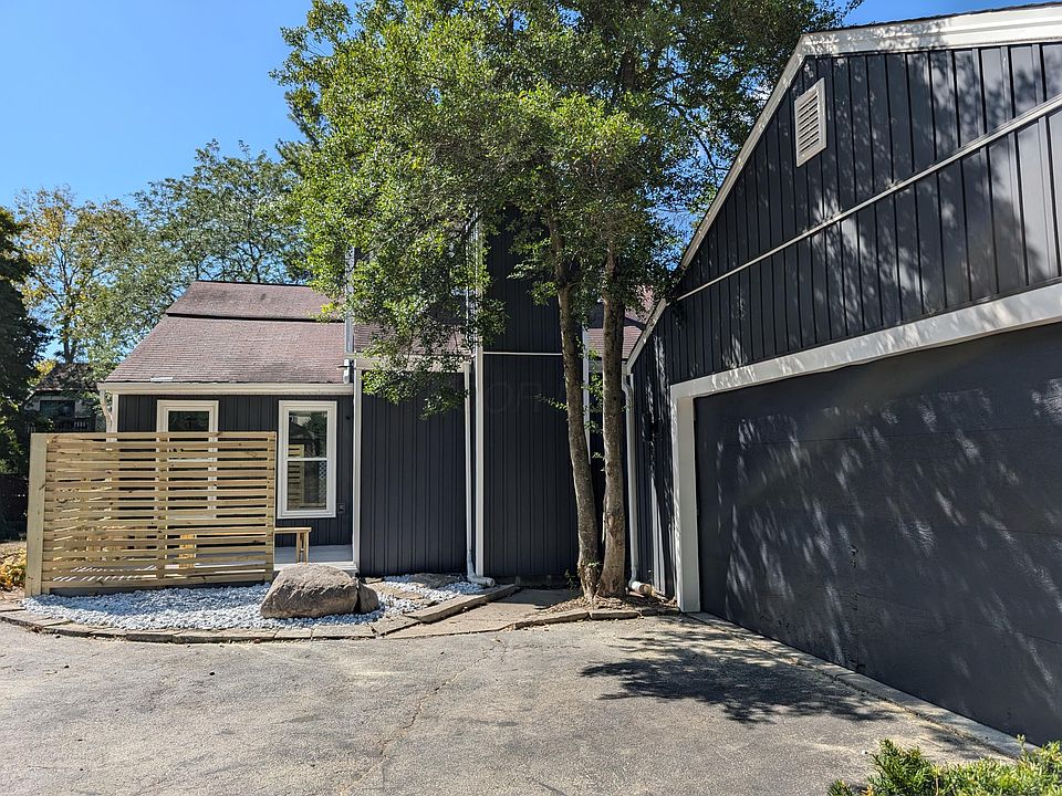 1st image of 6349-6351 Dummerston Ct