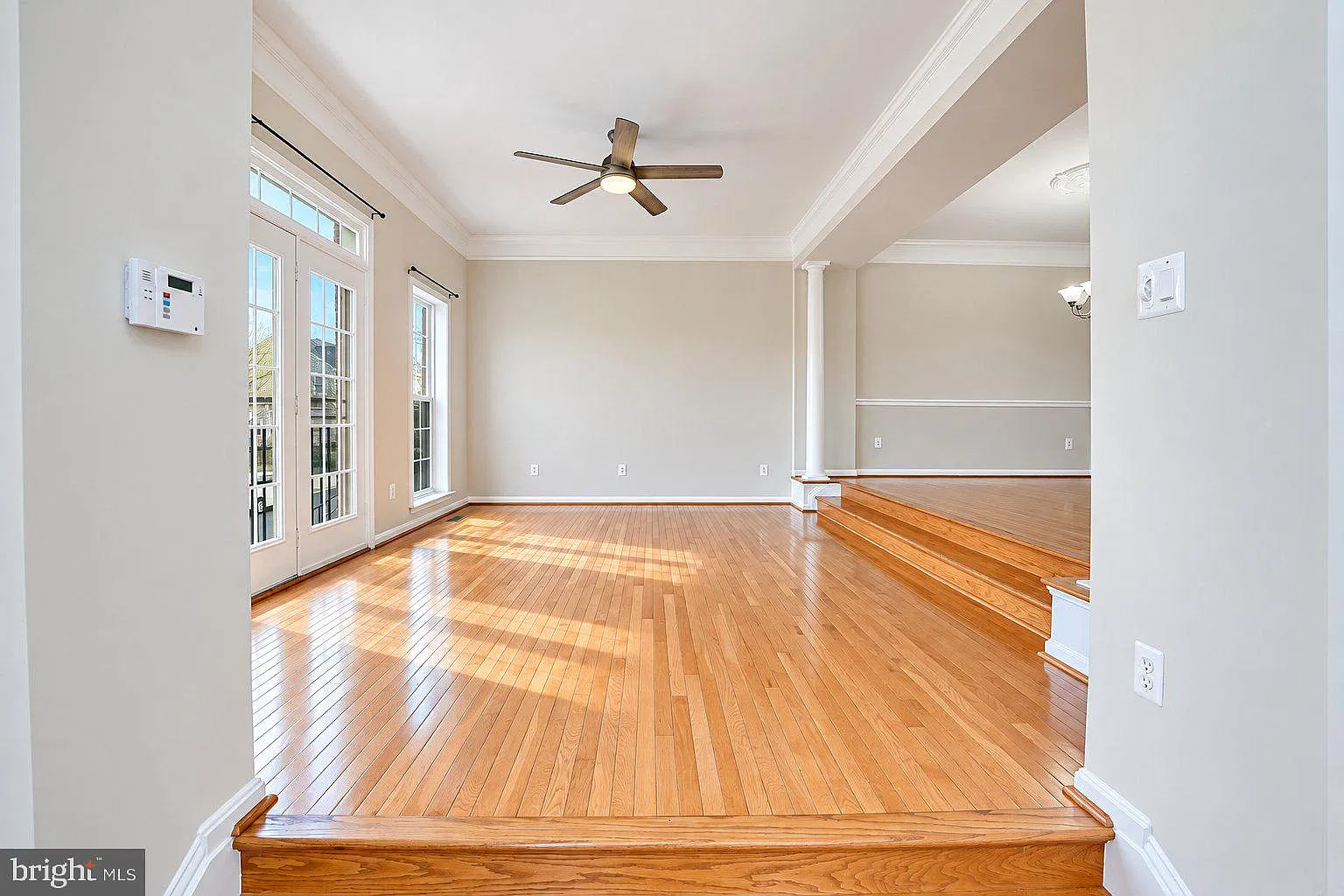 4 bed, 3.5 bath, 2568 sqft, $3,999 — Photo 3