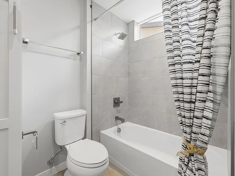943 Cumberwood Ct — Photo 31