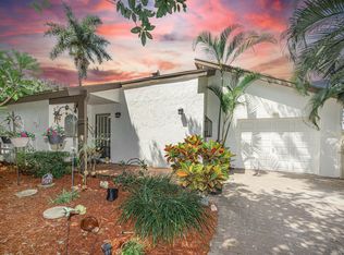 980 Rainberry Lake Drive, Delray Beach, FL 33445