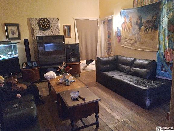2nd image of 35 McKinley Ave