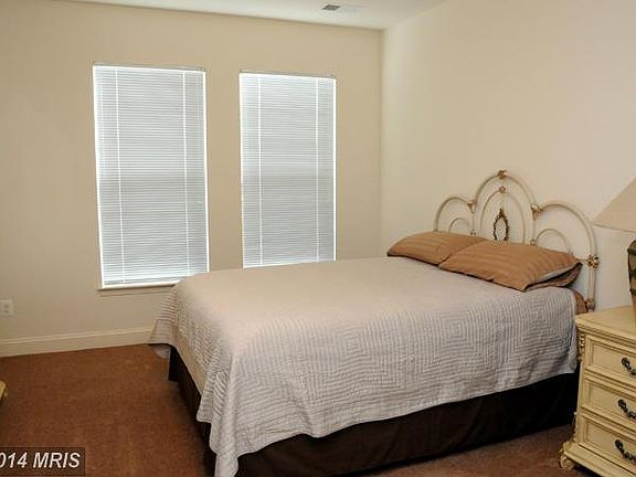 5th image of 8616 Wintergreen Ct Unit 404