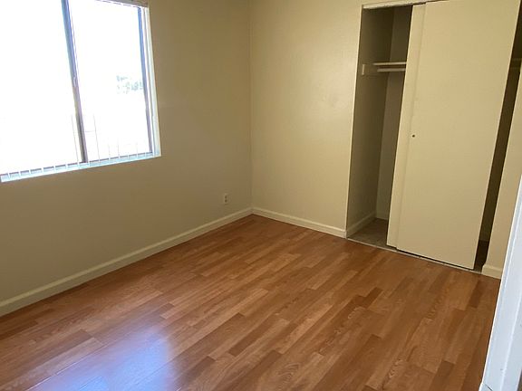 5th image of 13929 Doty Ave APT 9