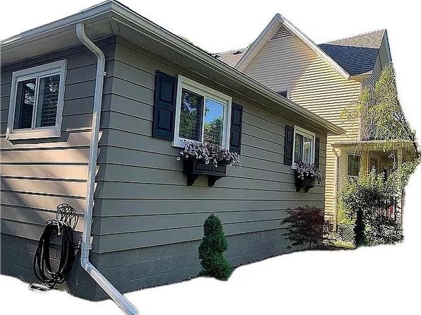 252 N Harvey St APT 1