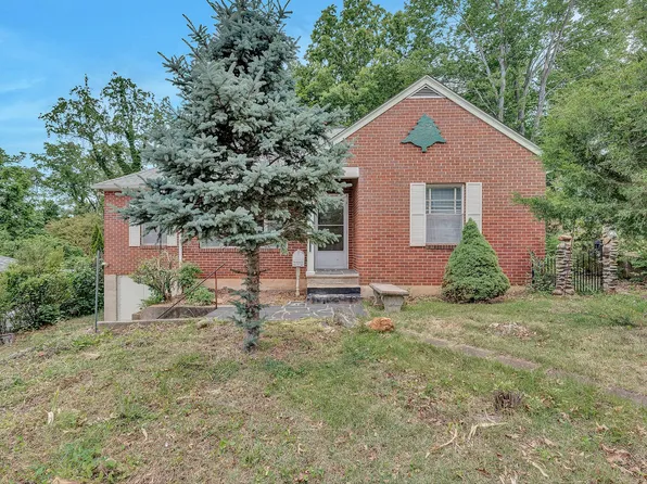 1917 Langdon Rd SW, Roanoke, VA 24015