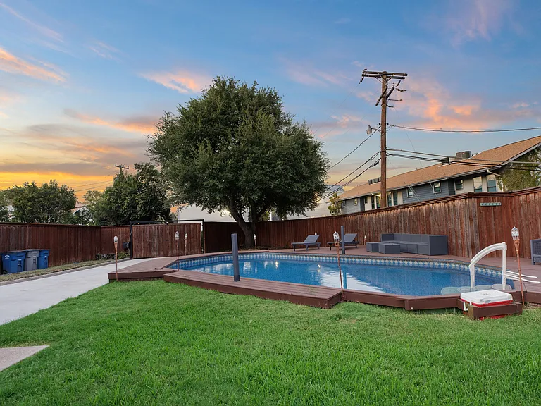 10922 Ferndale Rd — Photo 22