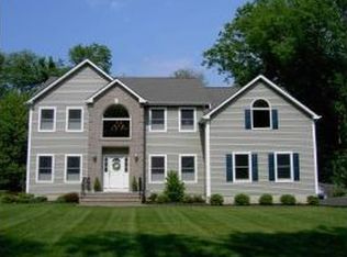 30 Rogers Ave, Berkeley Heights, NJ 07922